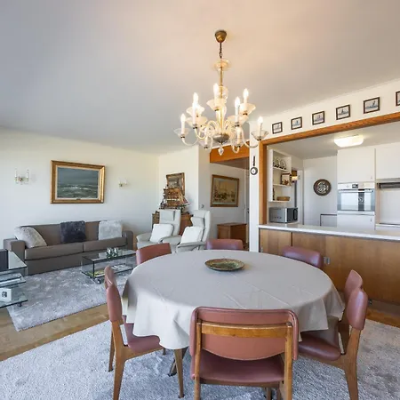 Lecomte - Ocean View Pearl 134 Apartment *