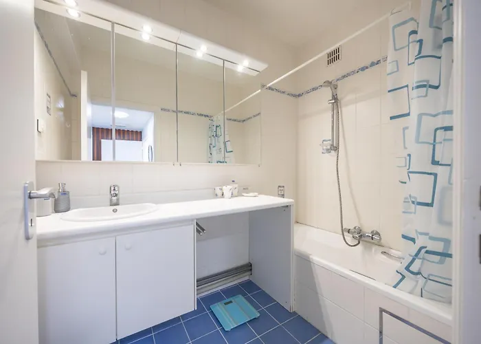 Lecomte - Ocean View Pearl 134 Apartment *