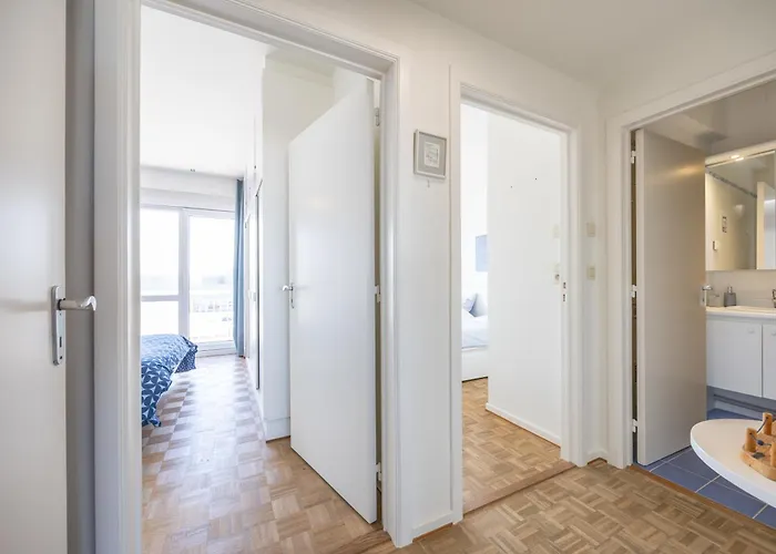 Lecomte - Ocean View Pearl 134