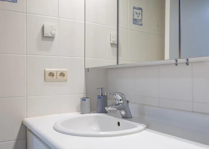 Lecomte - Ocean View Pearl 134 Apartment *