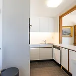Lecomte - Ocean View Pearl 134 Apartment *